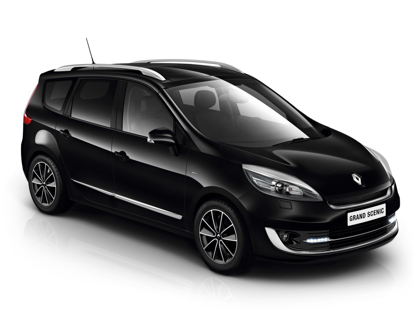 Фото автомобиля Renault Scenic