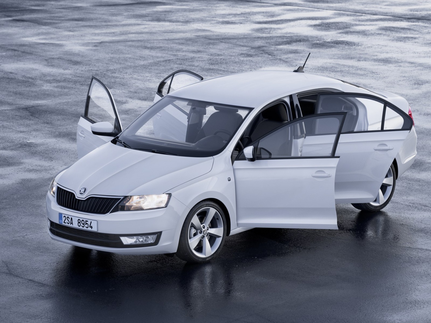 Надежный автомобиль Skoda Rapid