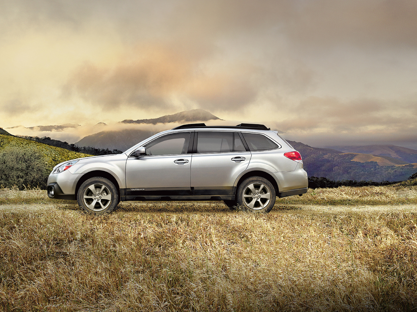 Автомобиль марки Subaru модели Outback