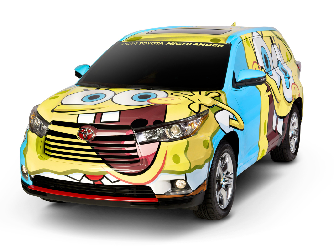 Автомобиль марки Toyota модели Highlander 2014