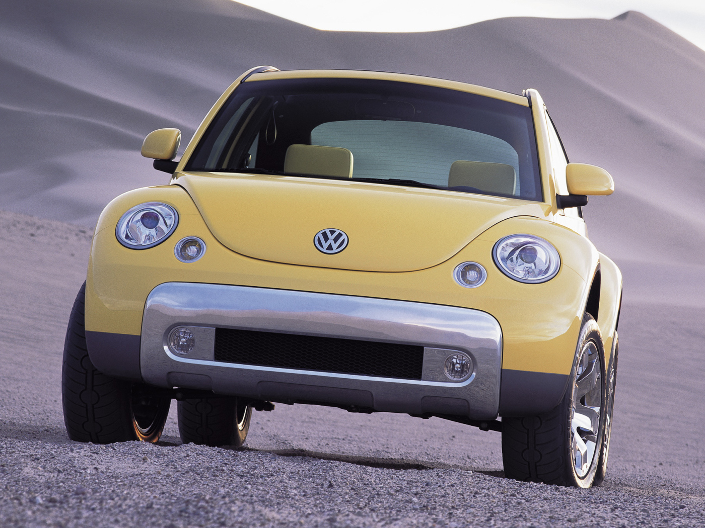 Тест драйв автомобиля Volkswagen Beetle Dune 2014