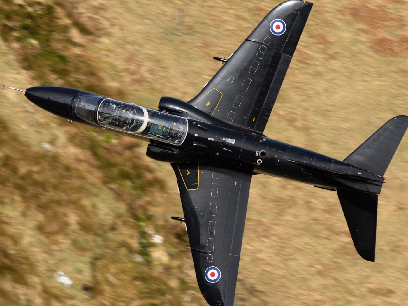 Черный самолет