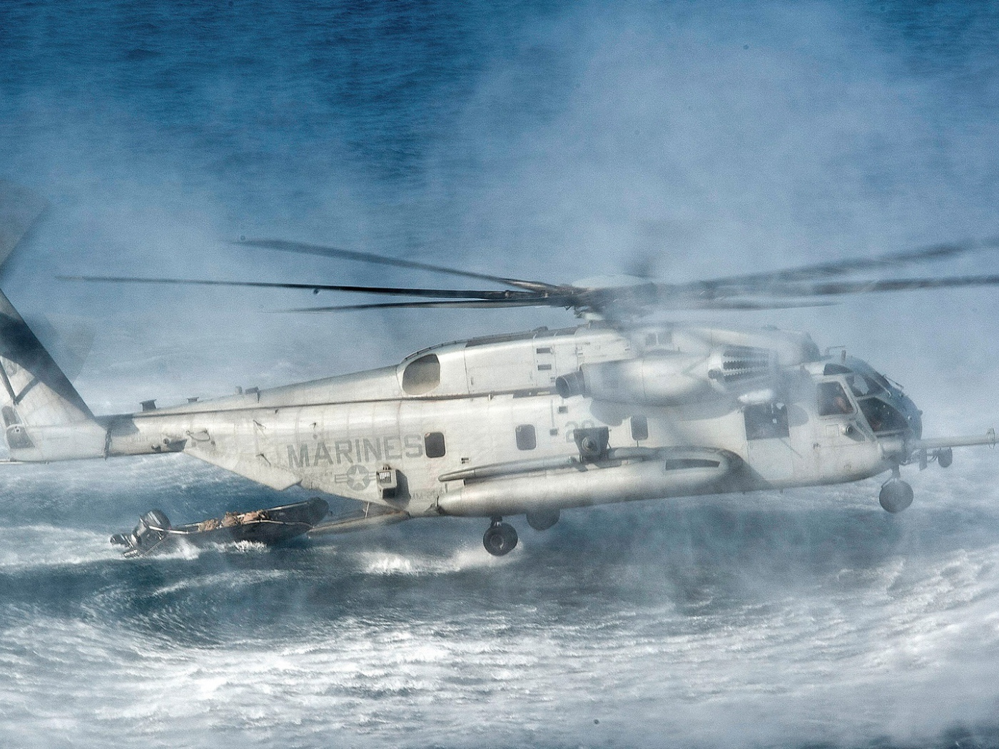 Супер вертолет CH53