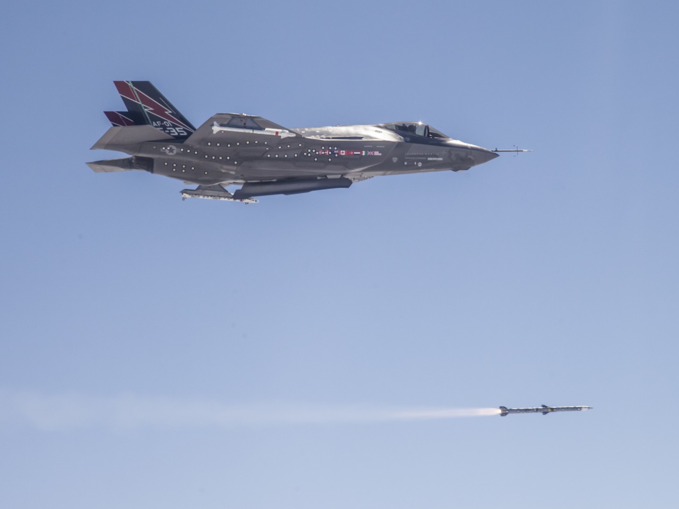 Истребитель НАТО