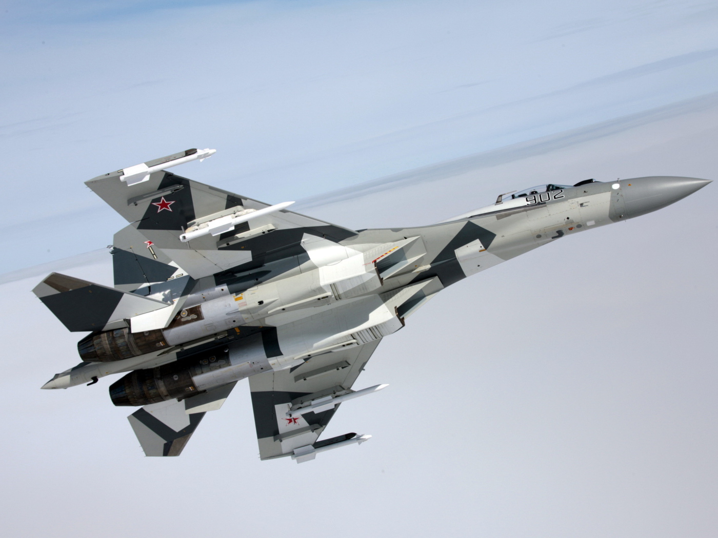 Самолет SU-35