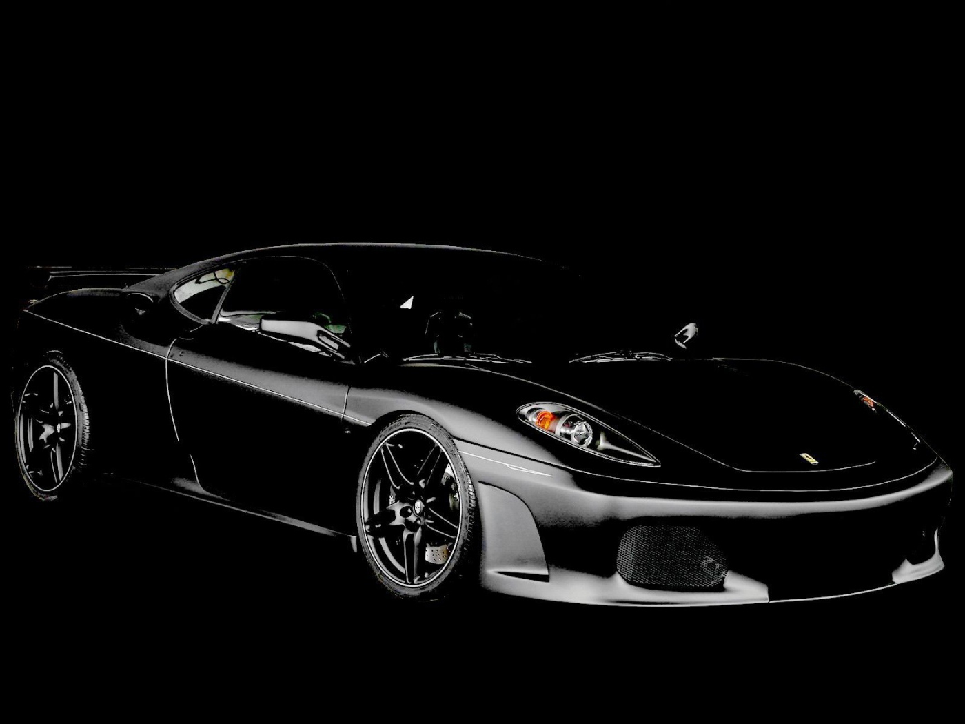 Черные обои с Феррари