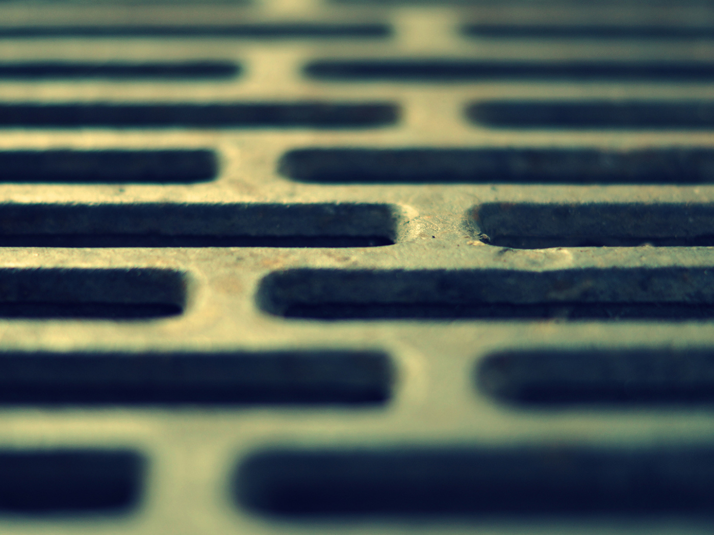 Чугунная решетка