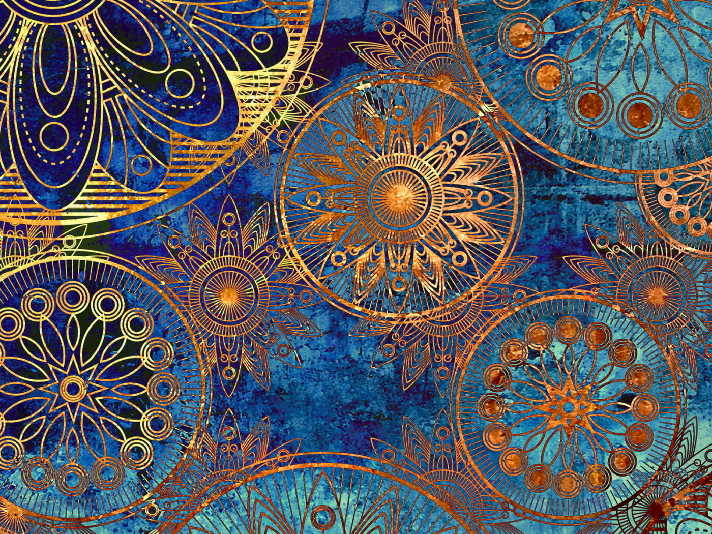 Золотой орнамент