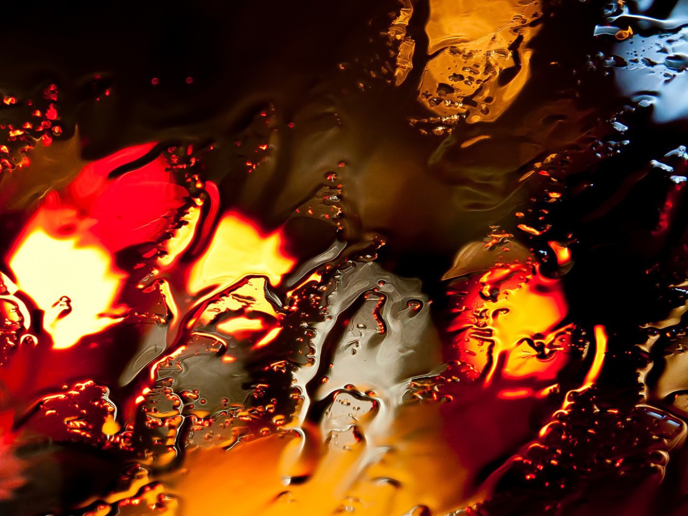 Пылающий цветок. Цвет огненной росы. Цветы в огне. Стекло в огне. Цвет огненной росы.