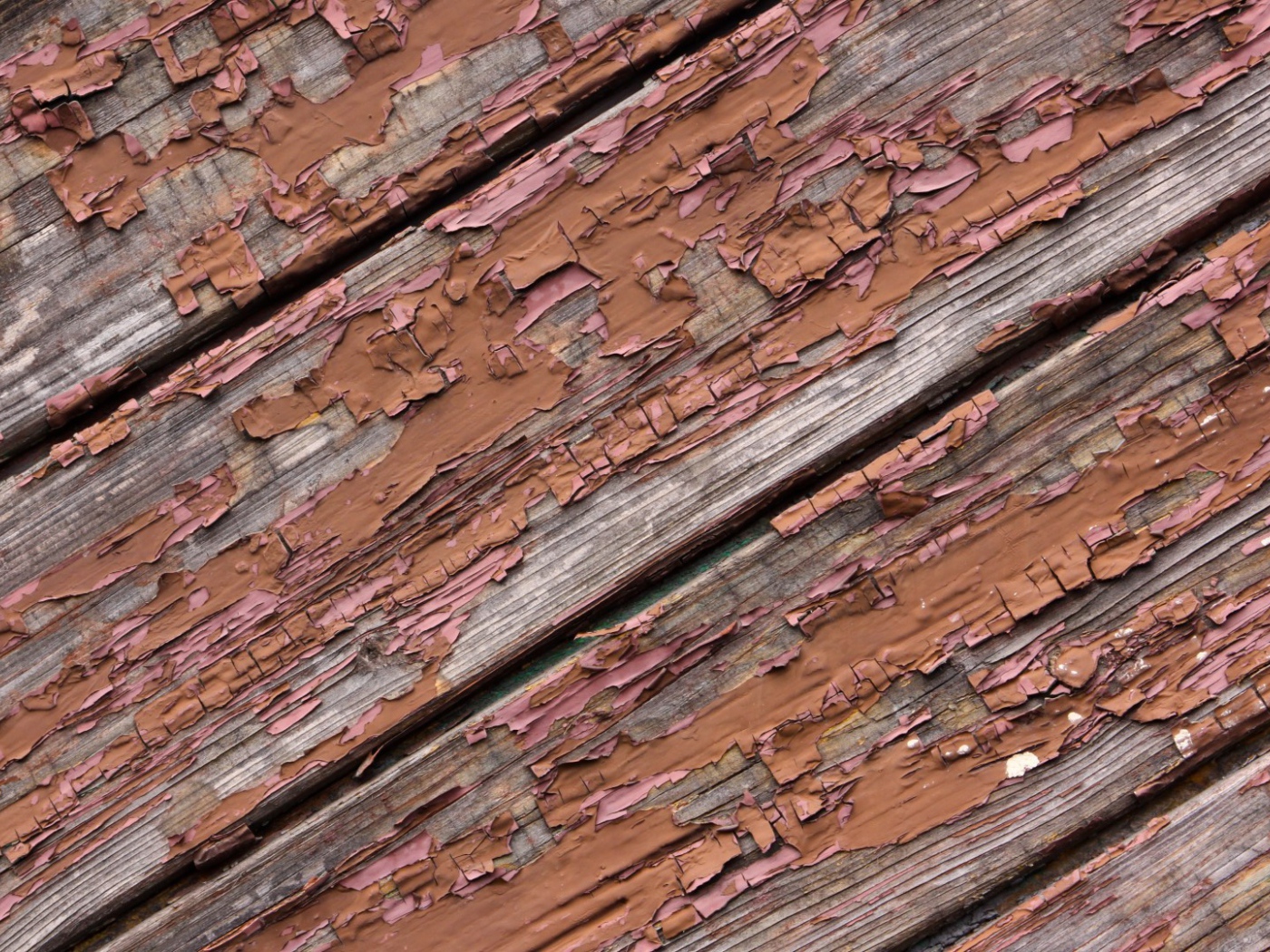 Cтарая краска на деревянном полу