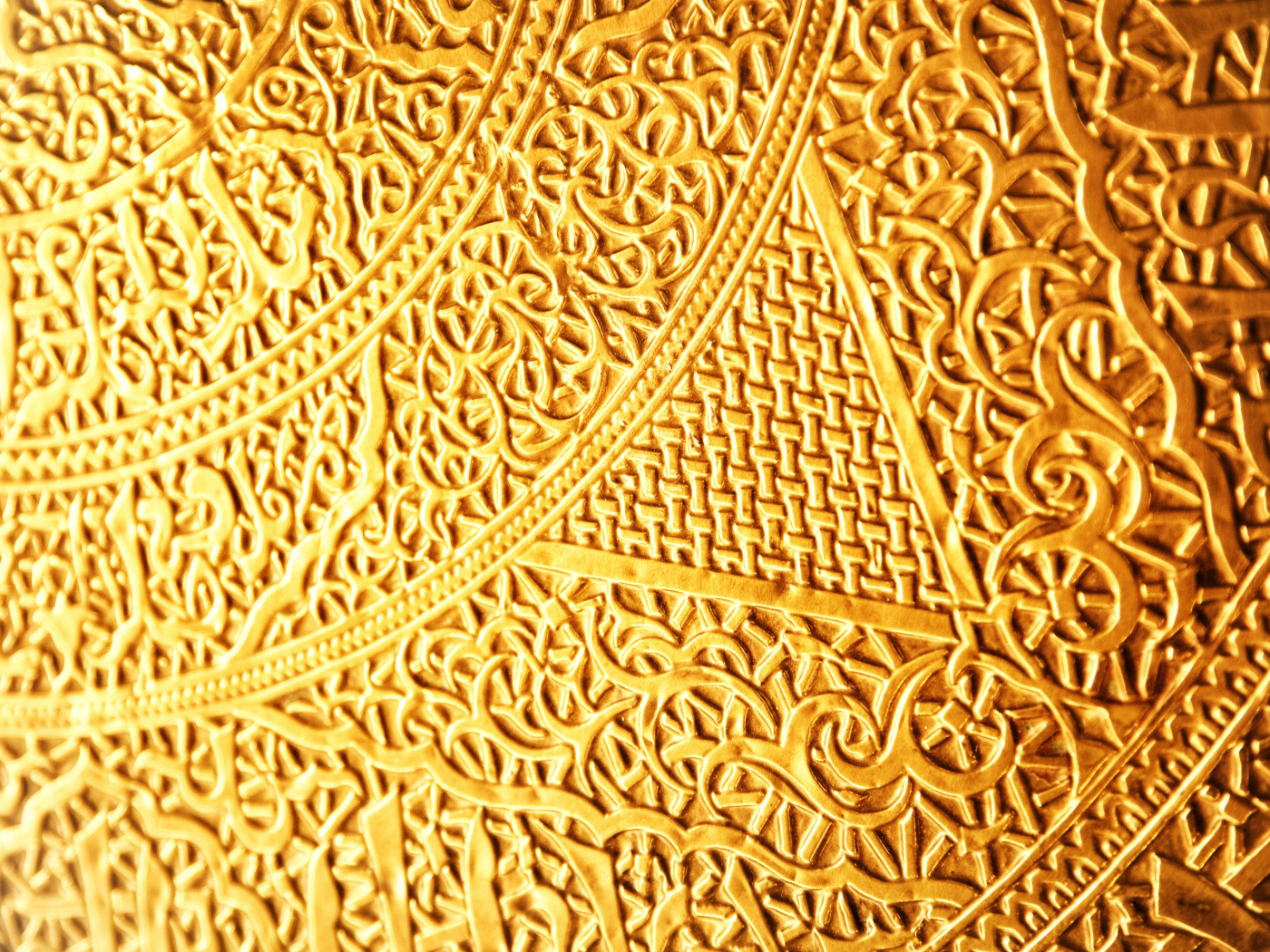 Узор на золоте