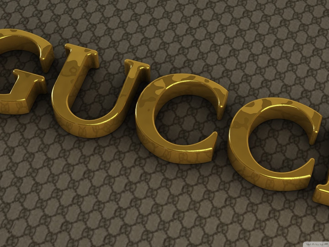 Золотые буквы Gucci