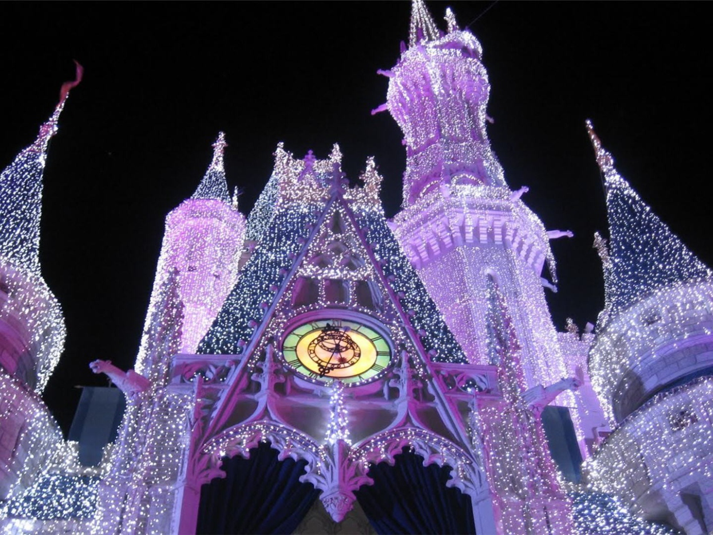 Сказочный дворец Дисней