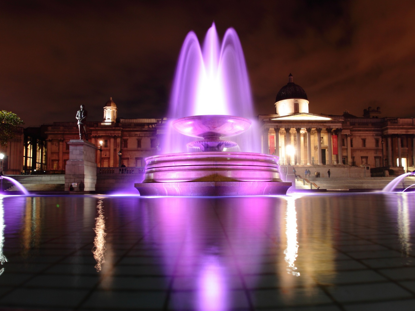 Цветной фонтан