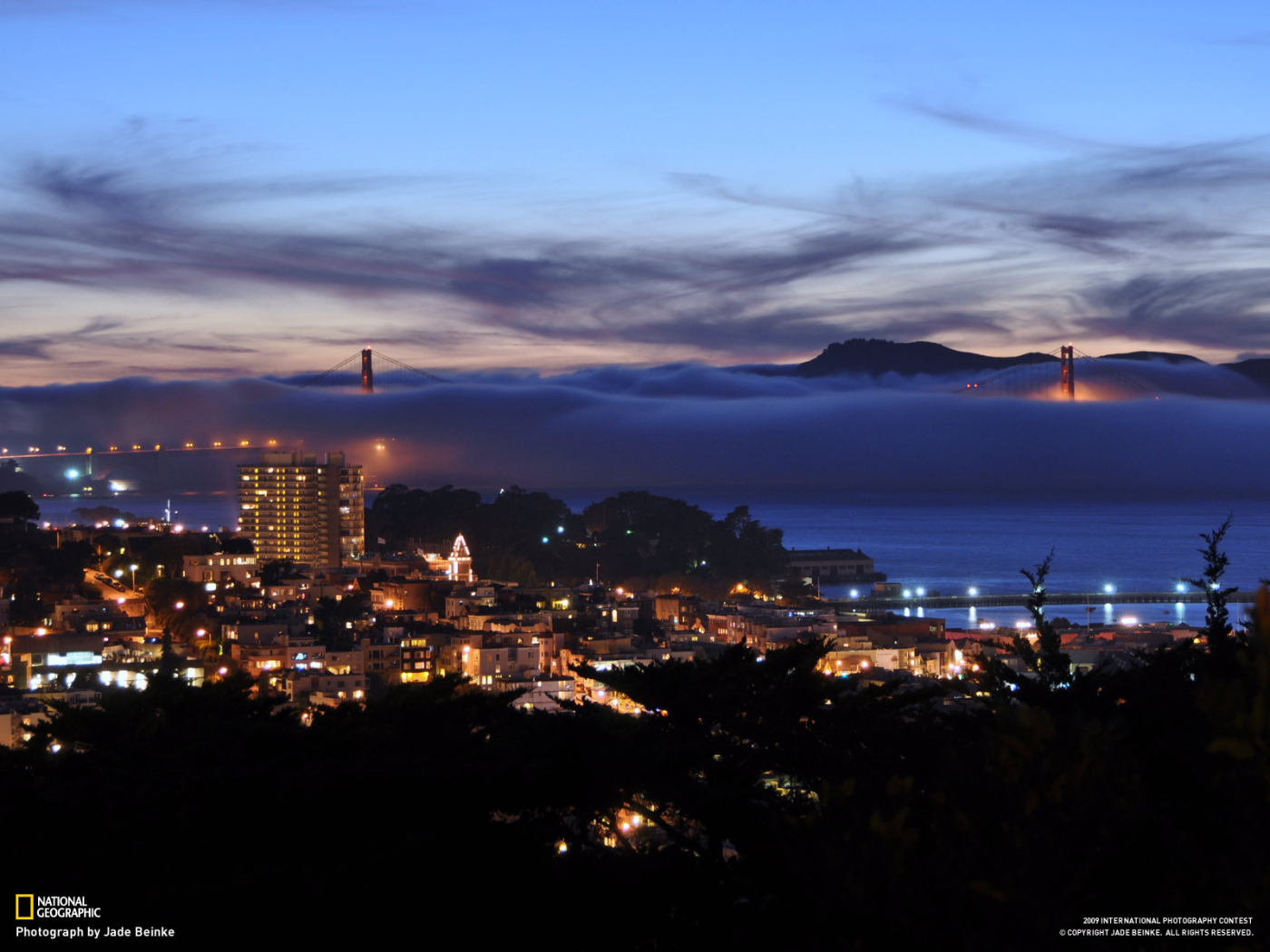 Мост в тумане