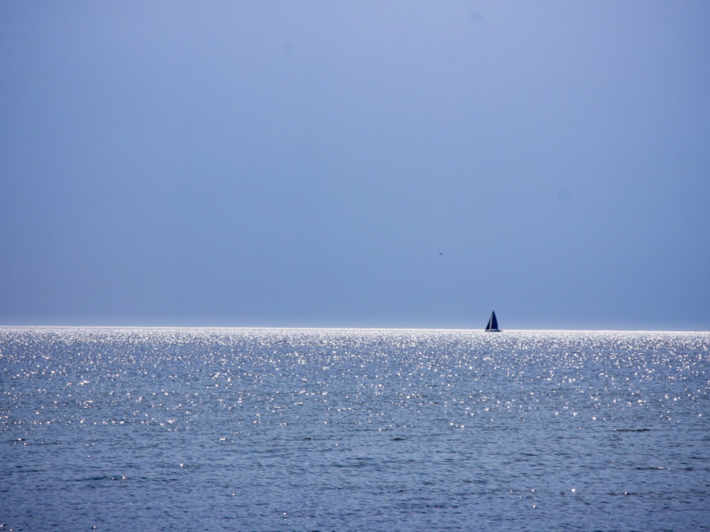 Kорабль в морском штиле