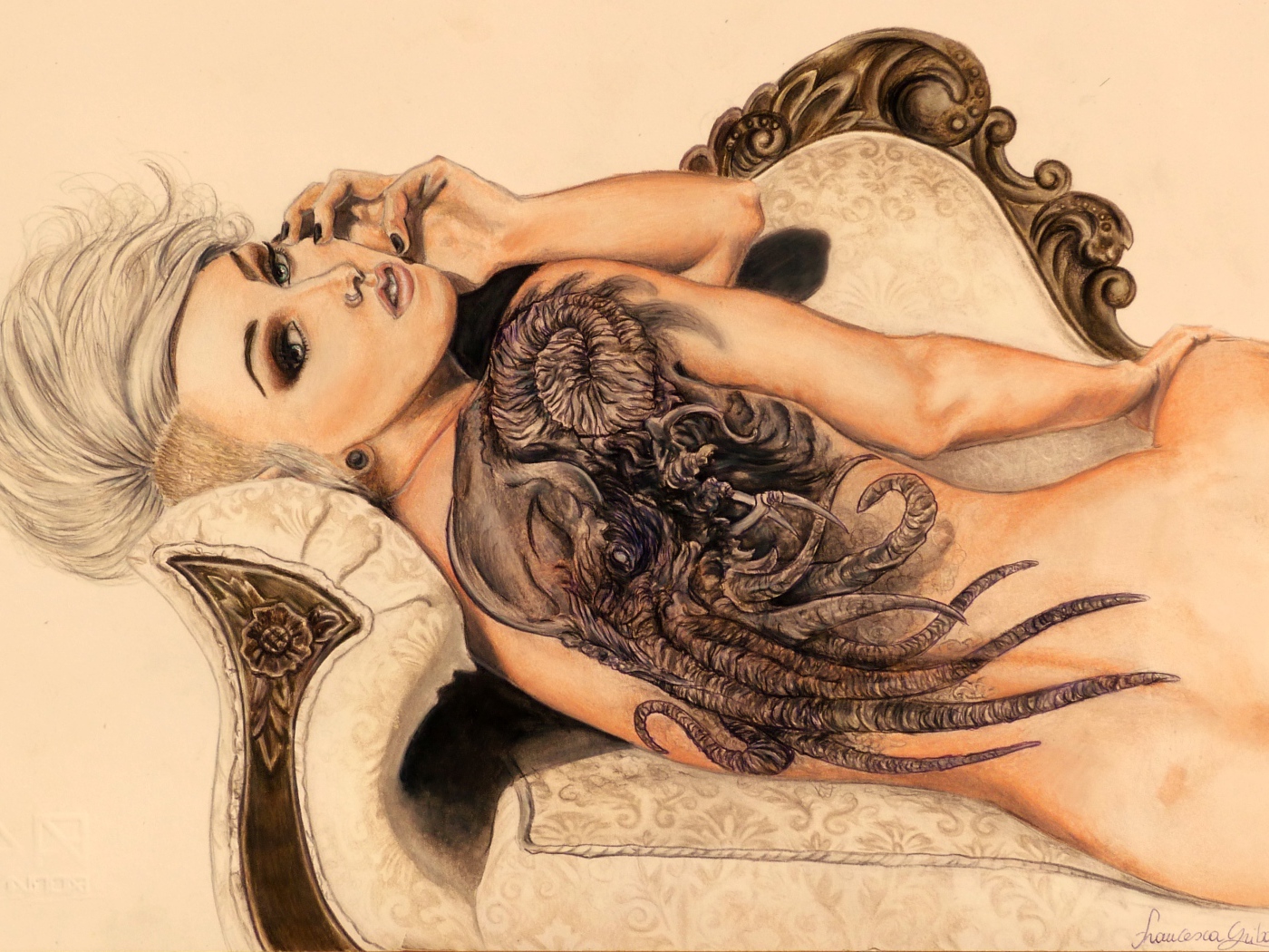 Девушка с монстром на спине