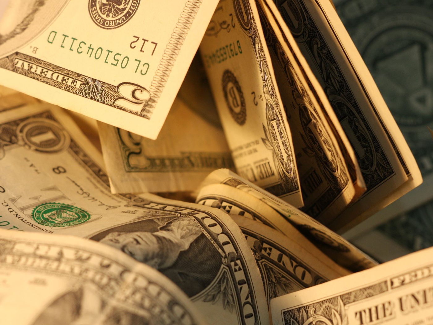 Мятые доллары