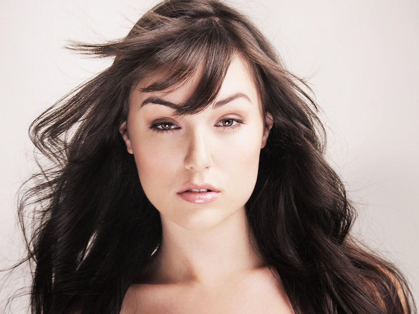 Красивая Саша Грей