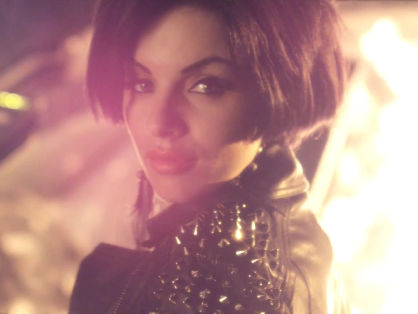 Красивая Юлия Волкова