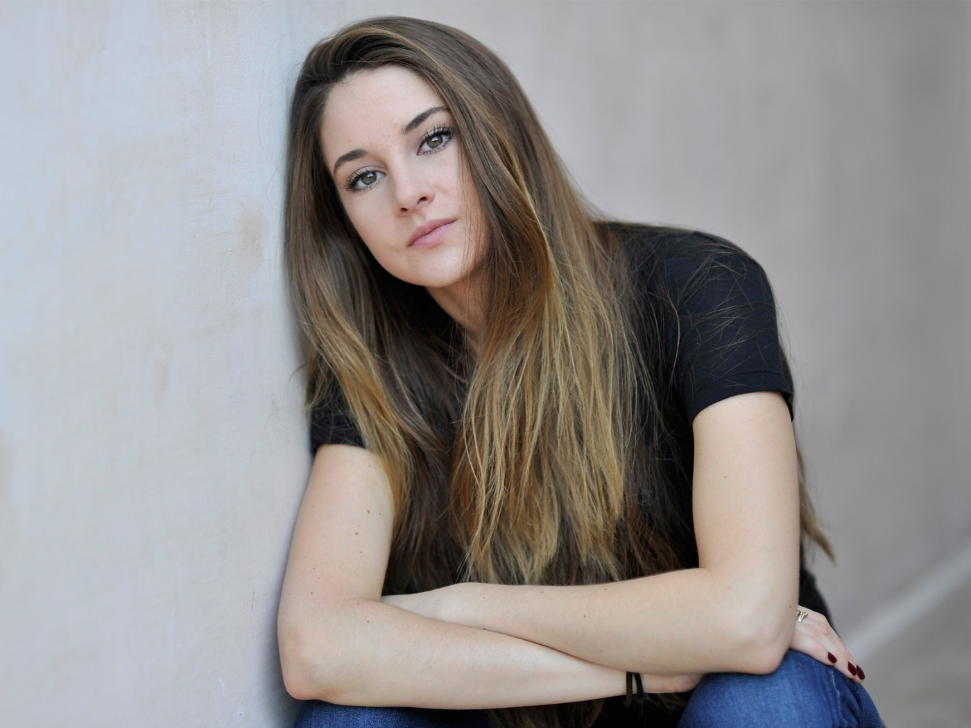 Очаровательная модель Шейлин Вудли