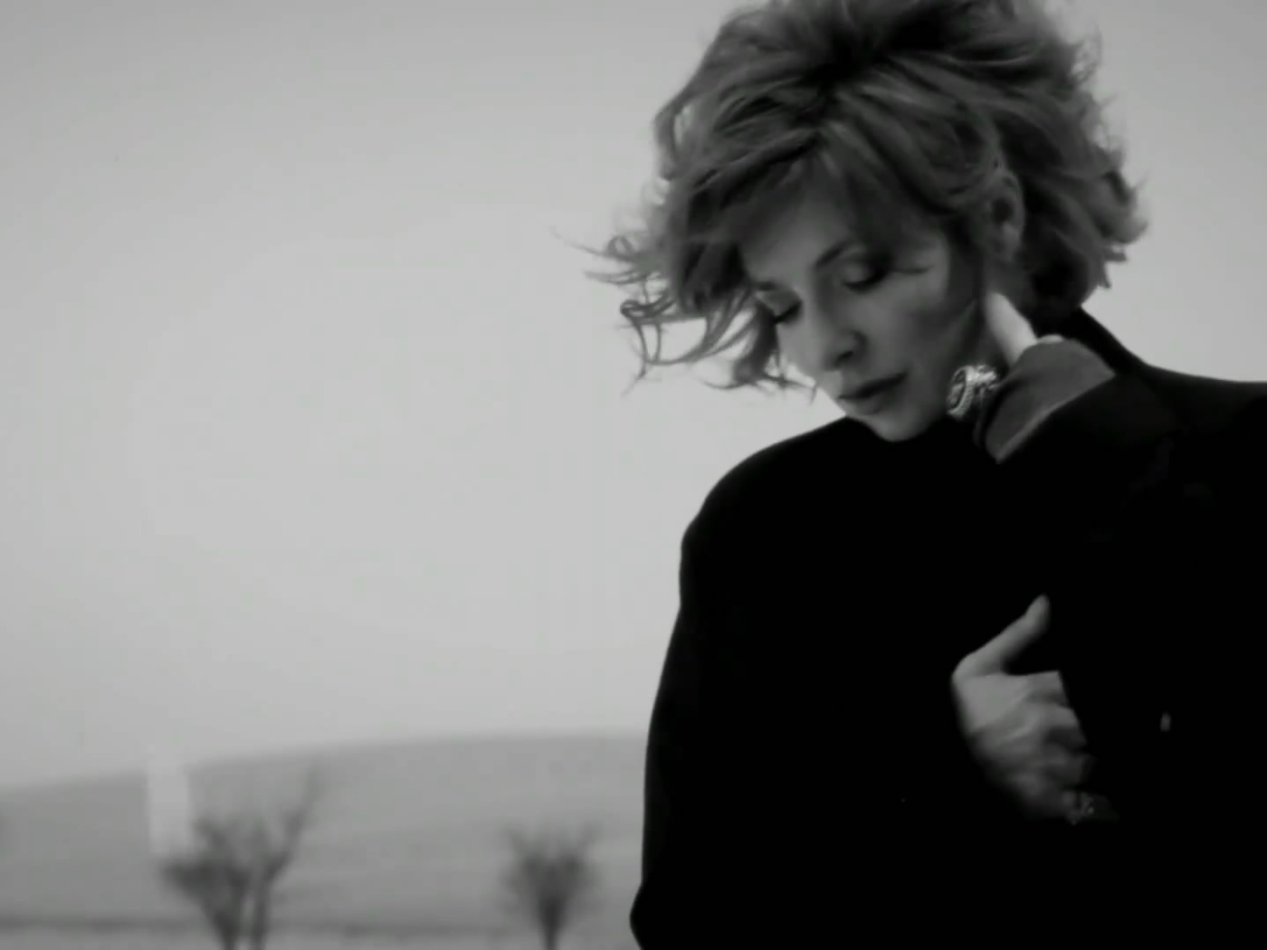 Очаровательная актриса Милен Фармер