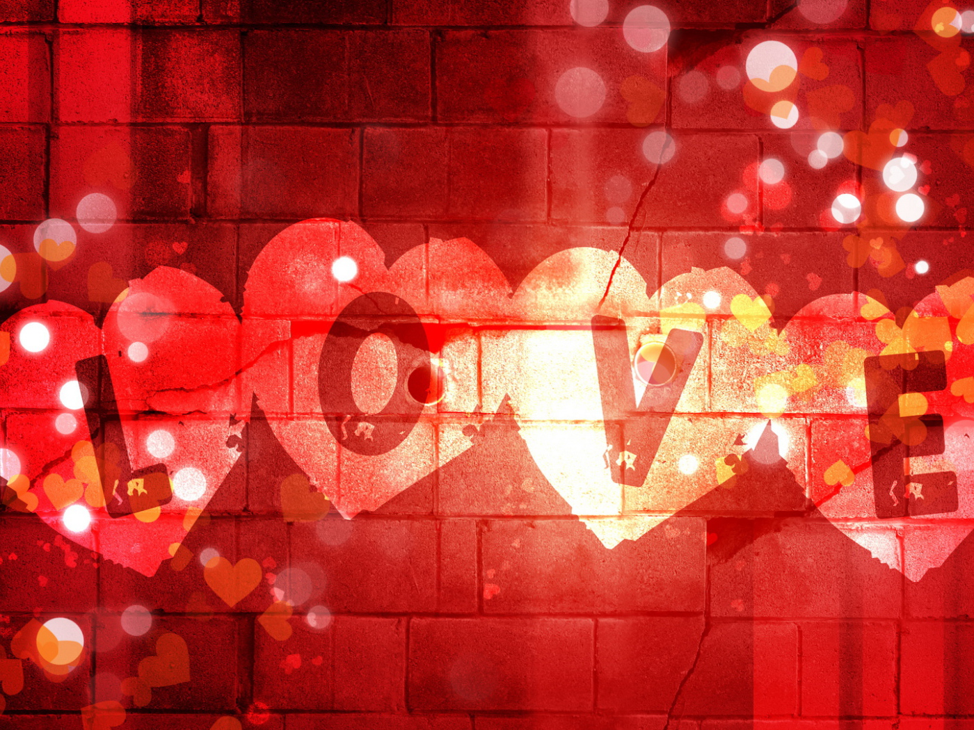 Сердца на стене на День Святого Валентина 14 февраля
