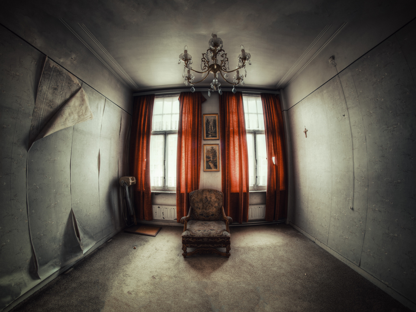 Заброшенная комната