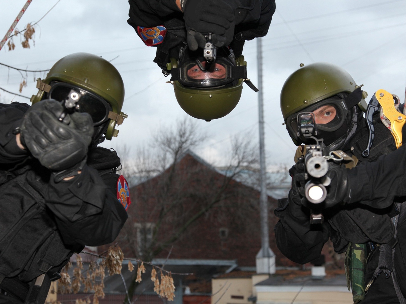 Под прицелом у спецназа