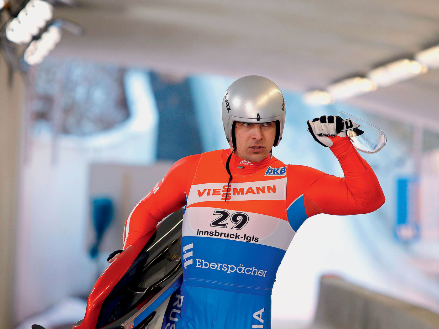 Чемпион Альберт Демченко