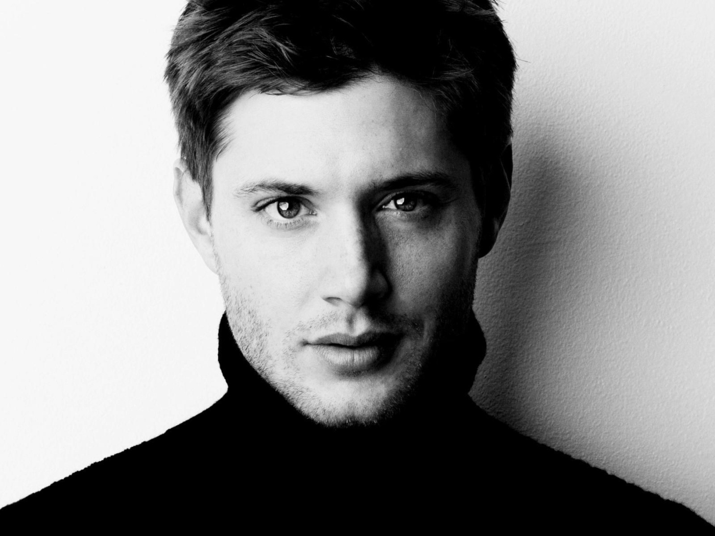 Известный Дженсен Эклс