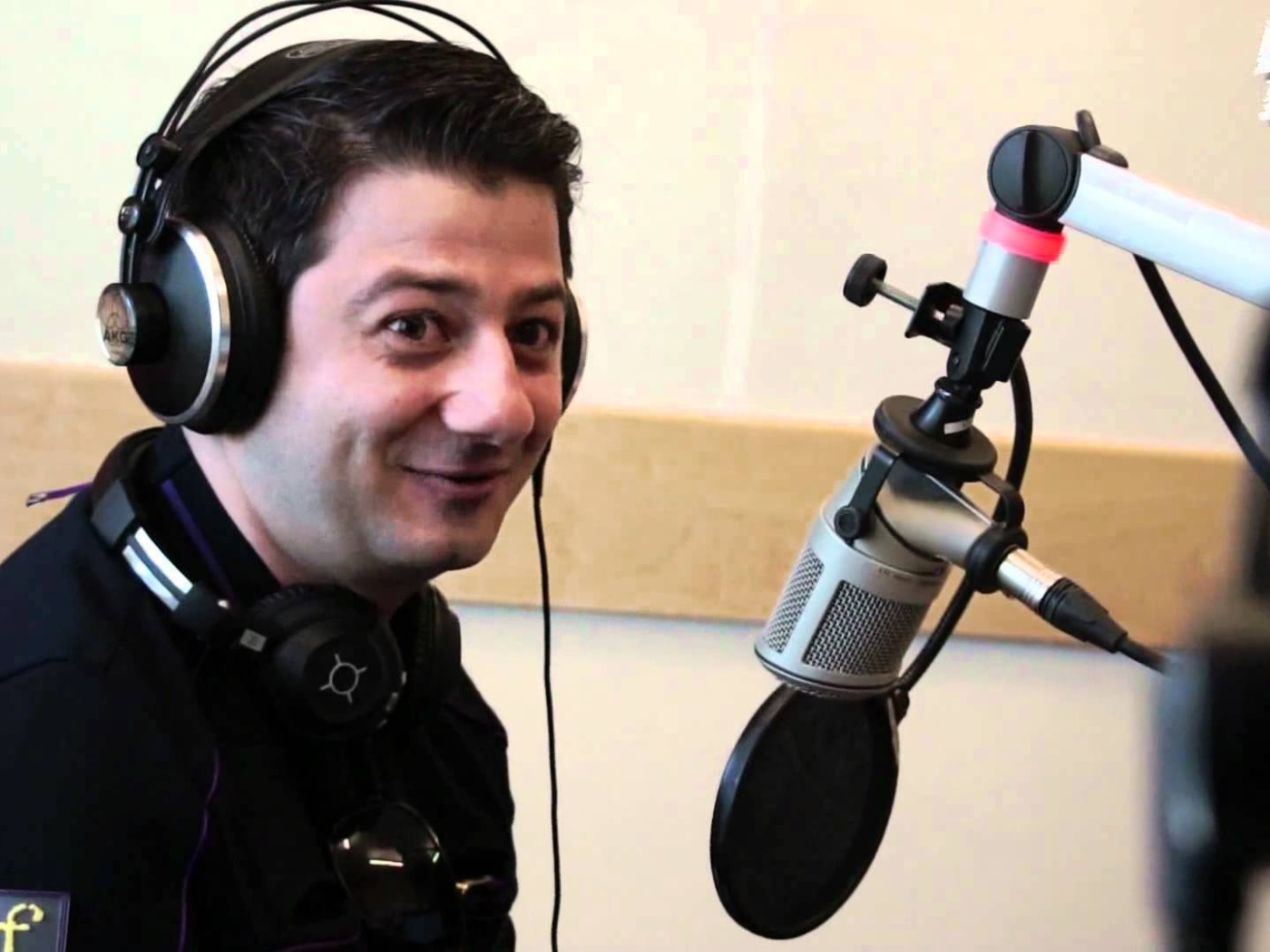 Кинозвезда Михаил Галустян