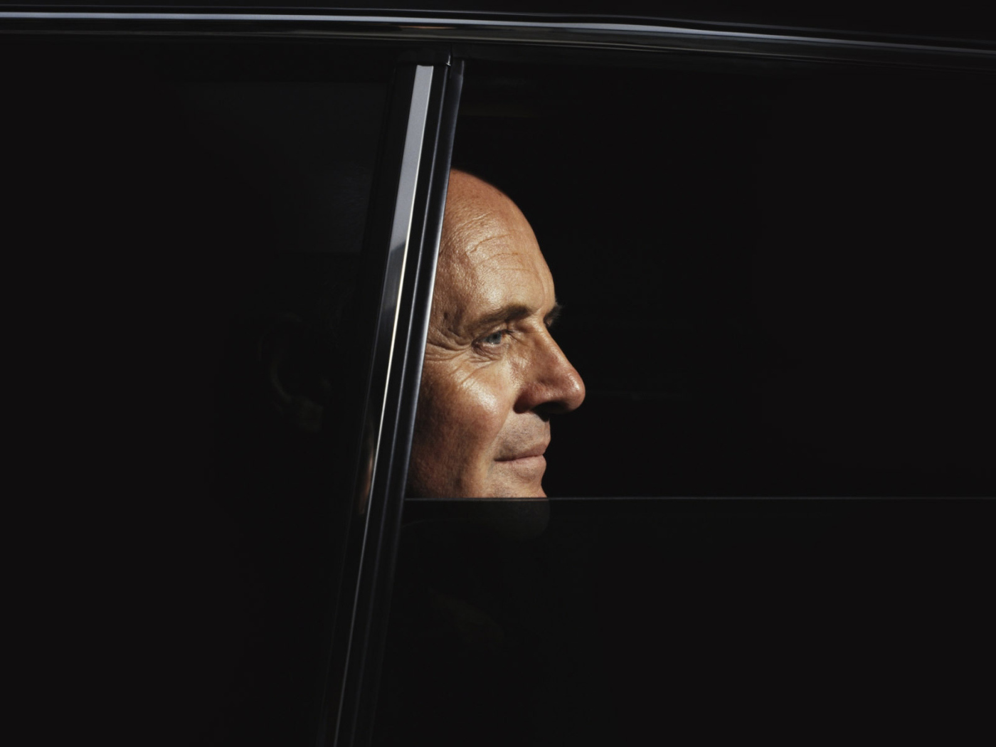 Энтони Хопкинс в автомобиле