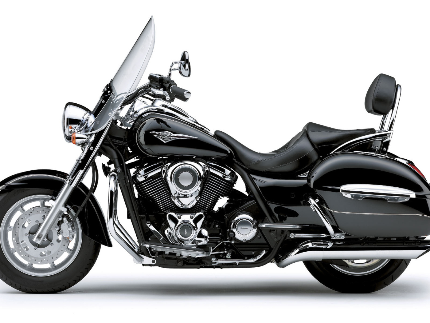 Красивый мотоцикл в москве Kawasaki VN 1700 Classic