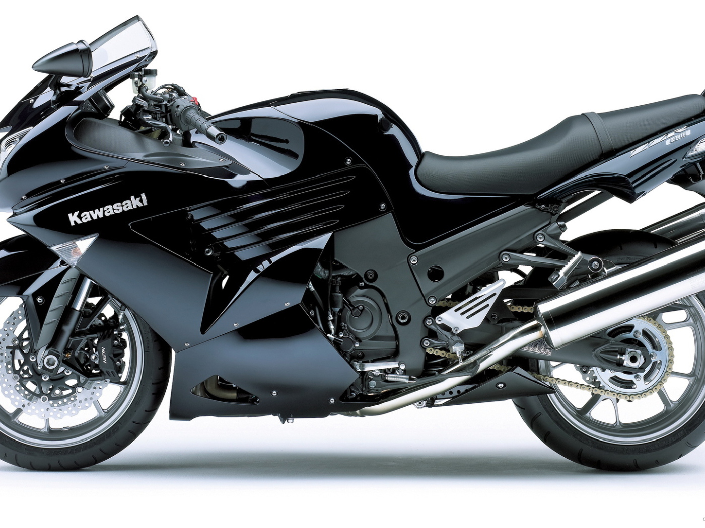 Мотоцикл модели Kawasaki ZZR 1400