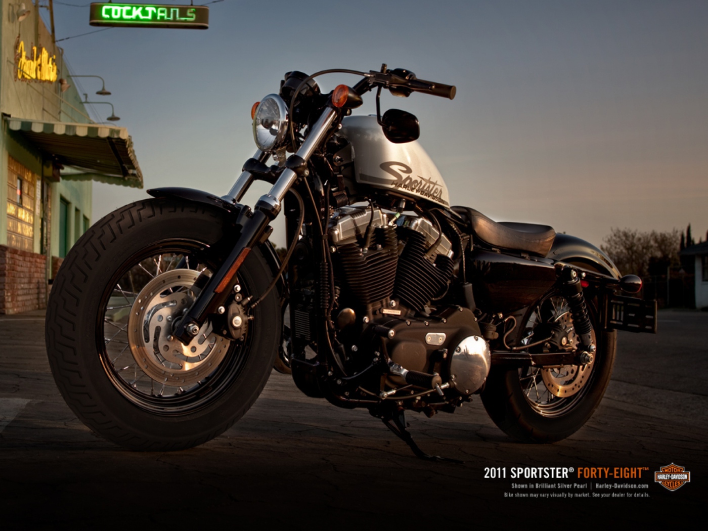 Быстрый мотоцикл Harley-Davidson XL 1200X Sportster Forty-Eight