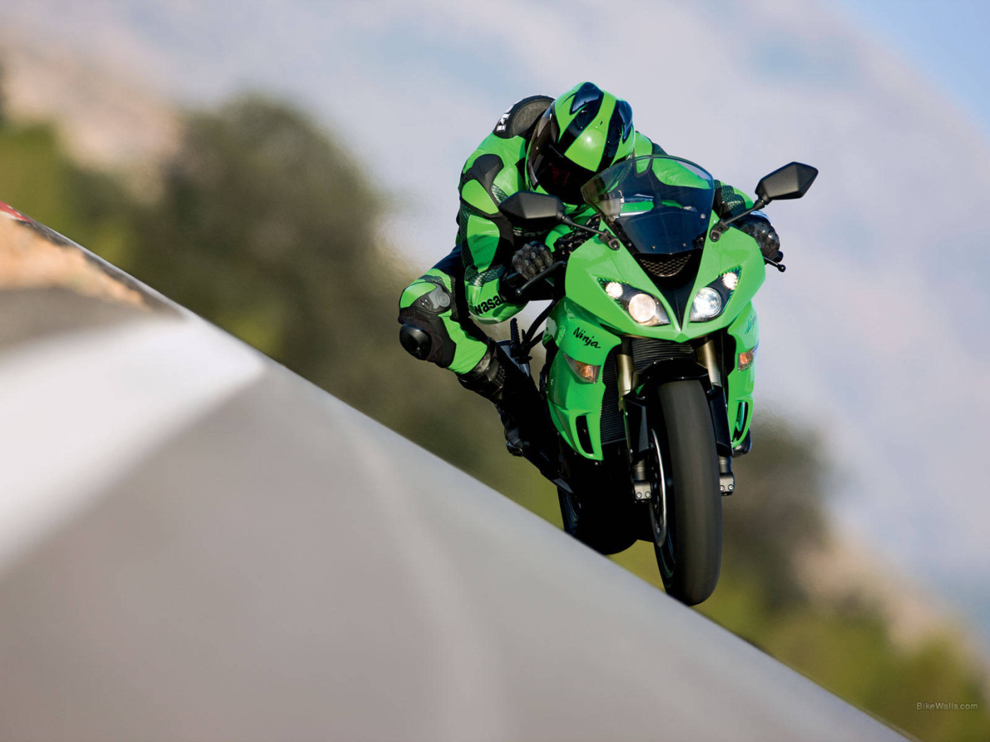 Невероятный мотоцикл Kawasaki Ninja ZX-6R
