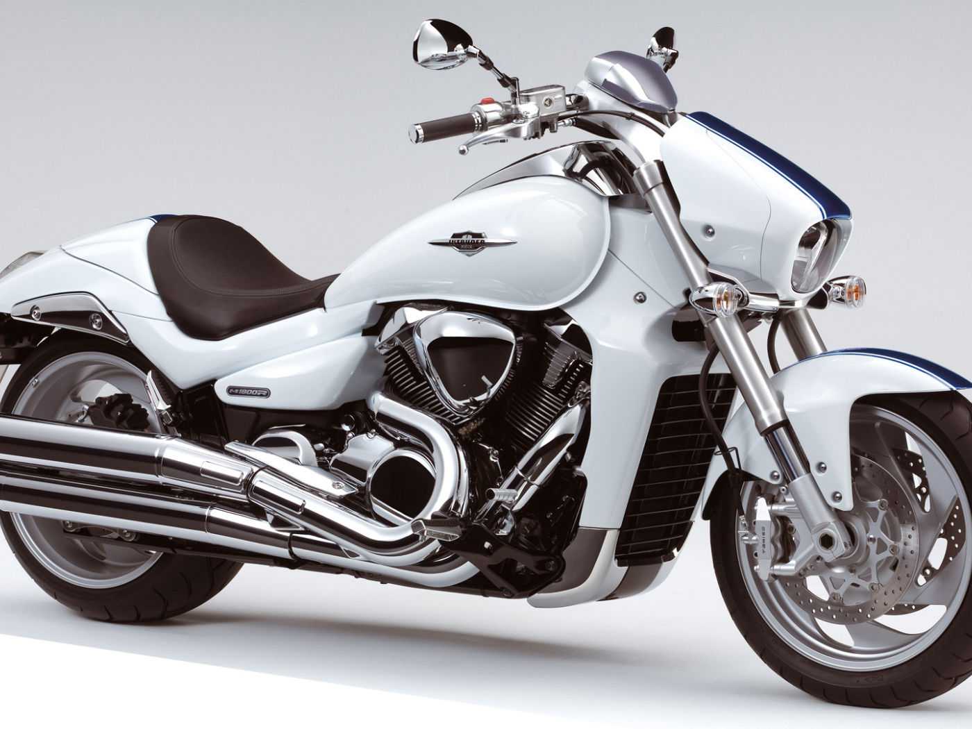 Невероятный мотоцикл Suzuki Intruder M1800 R