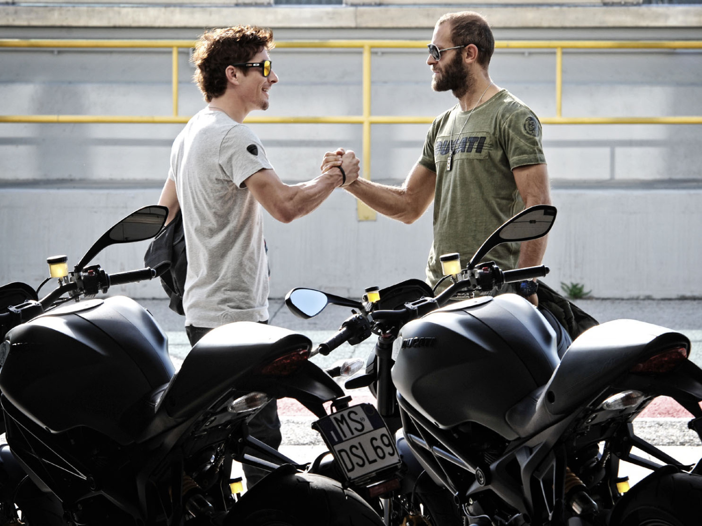 Невероятно быстрый мотоциклDucati Monster Diesel