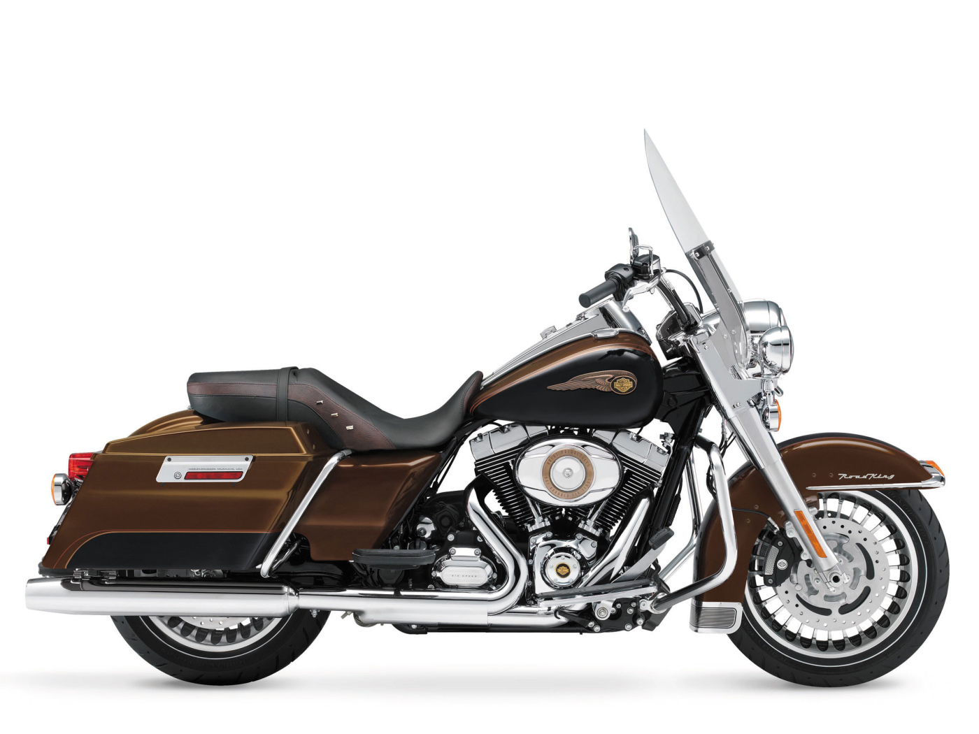 Новый мотоцикл Harley-Davidson Road King Anniversary Edition