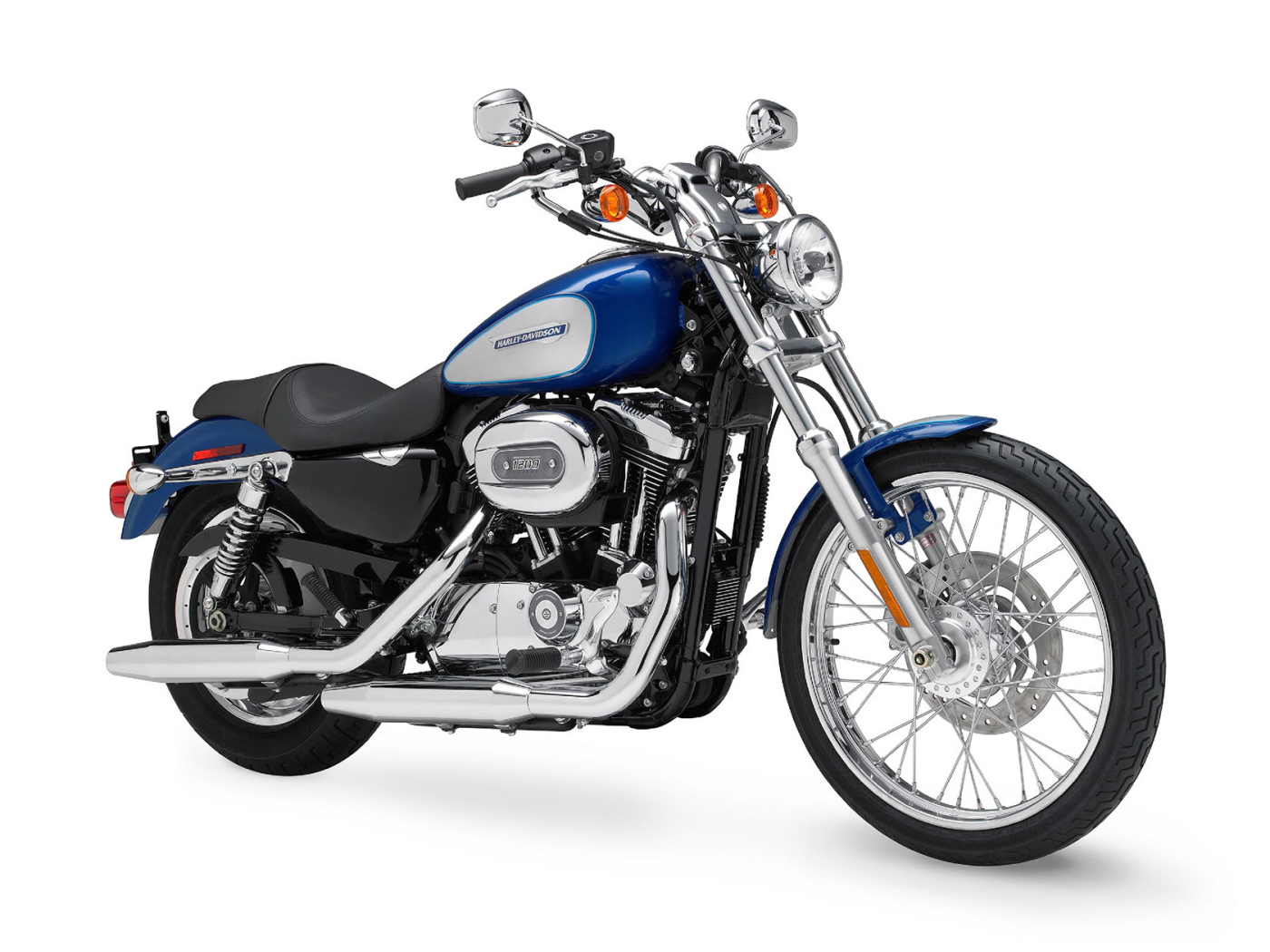 Новый мотоцикл Harley-Davidson XL 1200C Sportster Custom