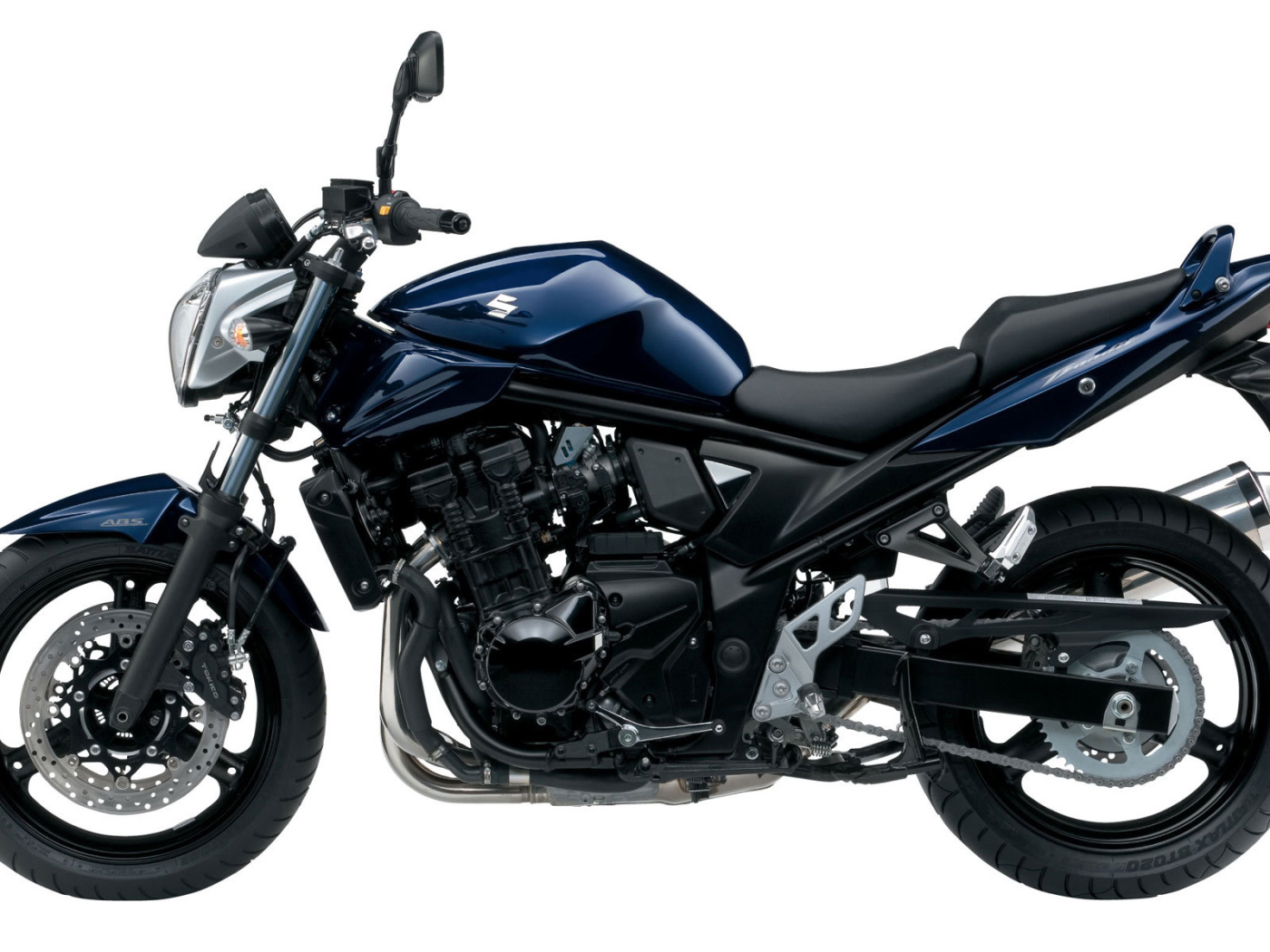 Новый надежный мотоцикл Suzuki  GSF 650