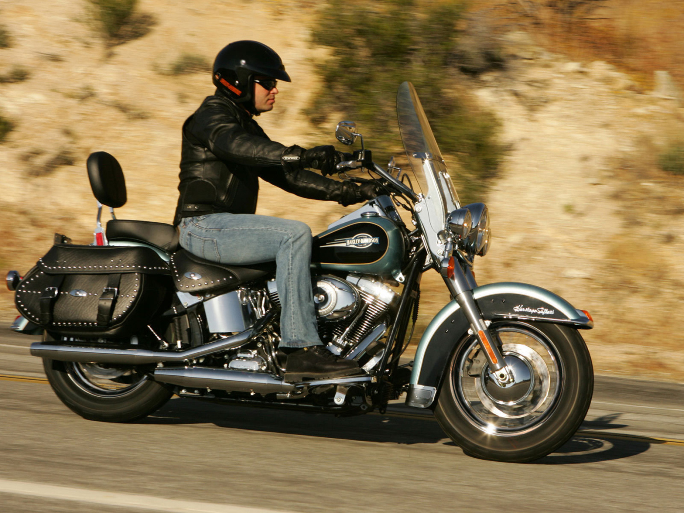 Тест-драйв мотоцикла Harley-Davidson Heritage Softail