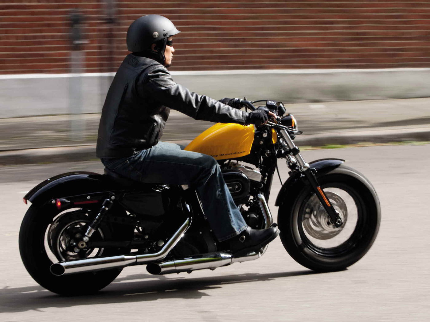 Тест-драйв мотоцикла Harley-Davidson XL 1200X Sportster Forty-Eight