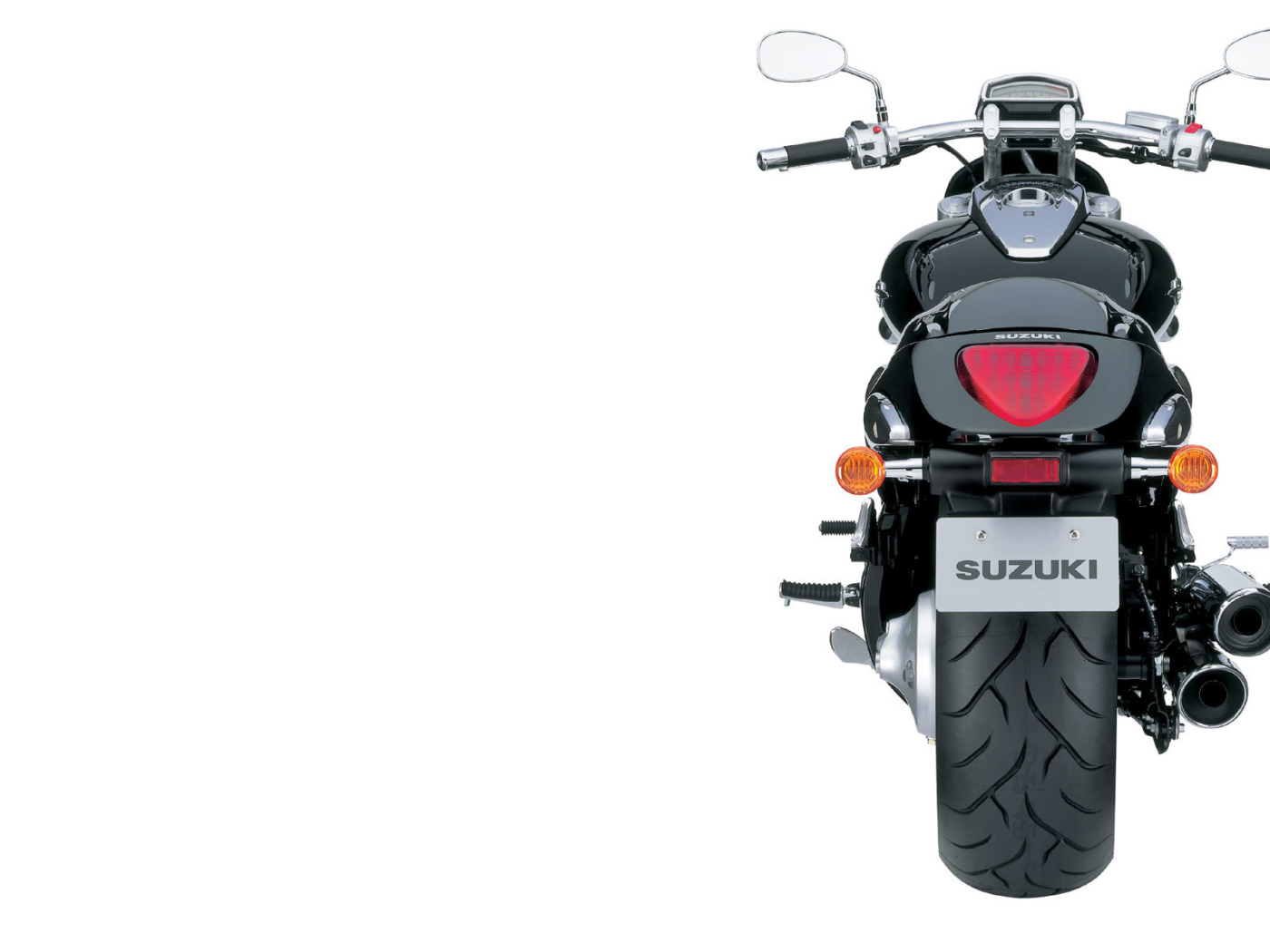 Test drive a motorcycle Suzuki Intruder M1800 R 