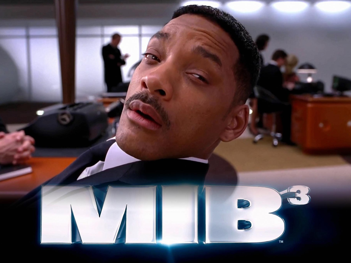 Люди  в  черном  3