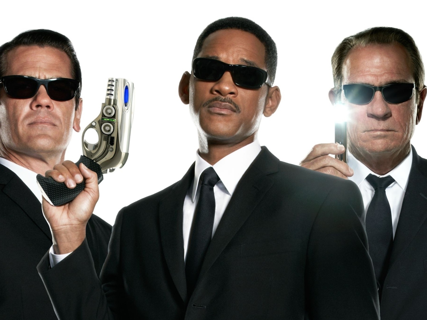 Люди в черном  3