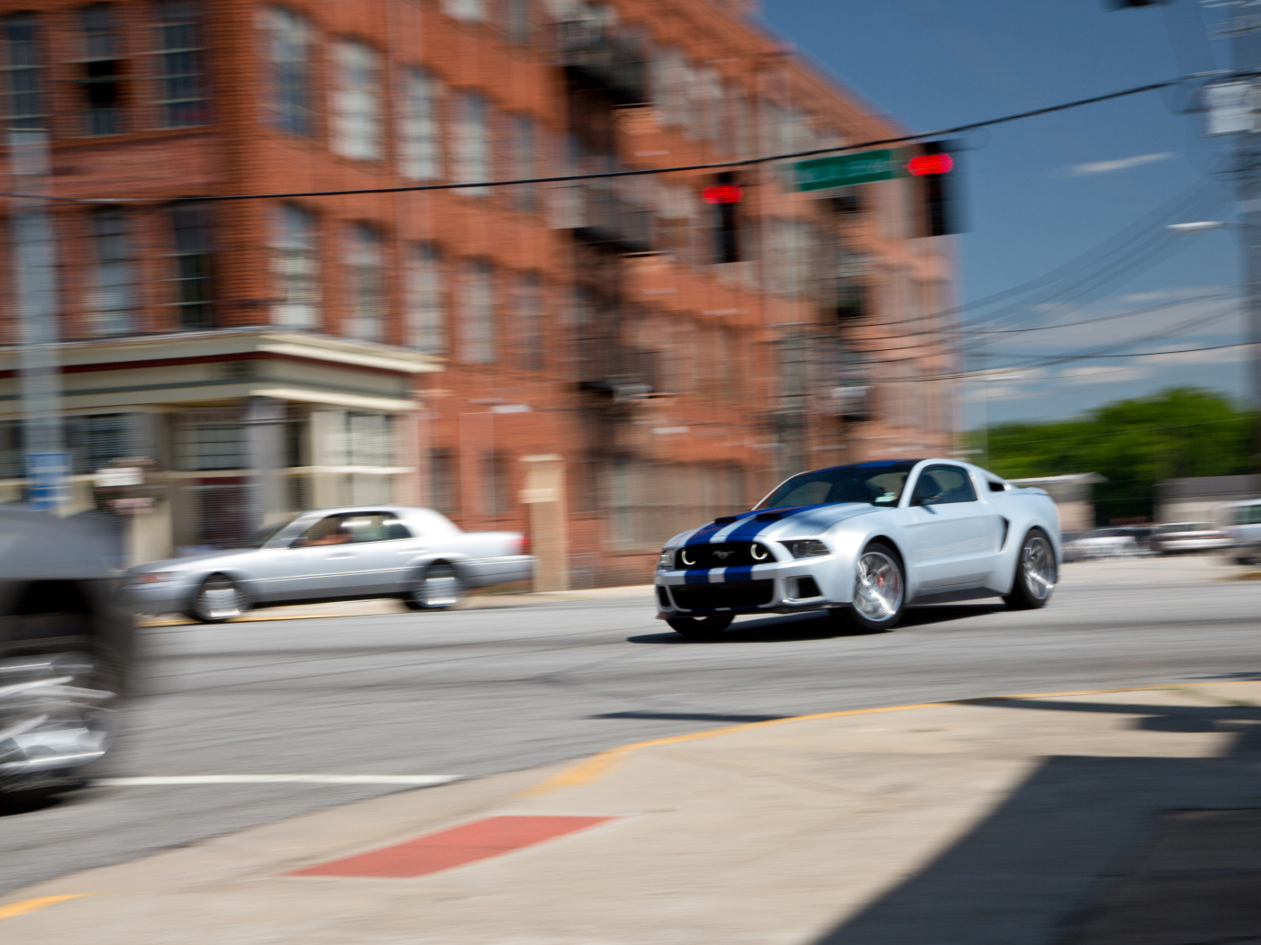 Need for Speed: Жажда скорости езда на улице