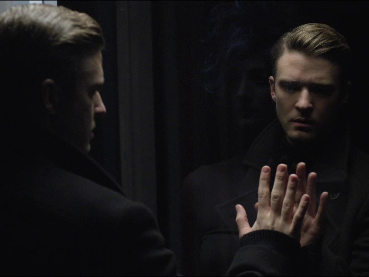 Джастин Тимберлейк в клипе Зеркала