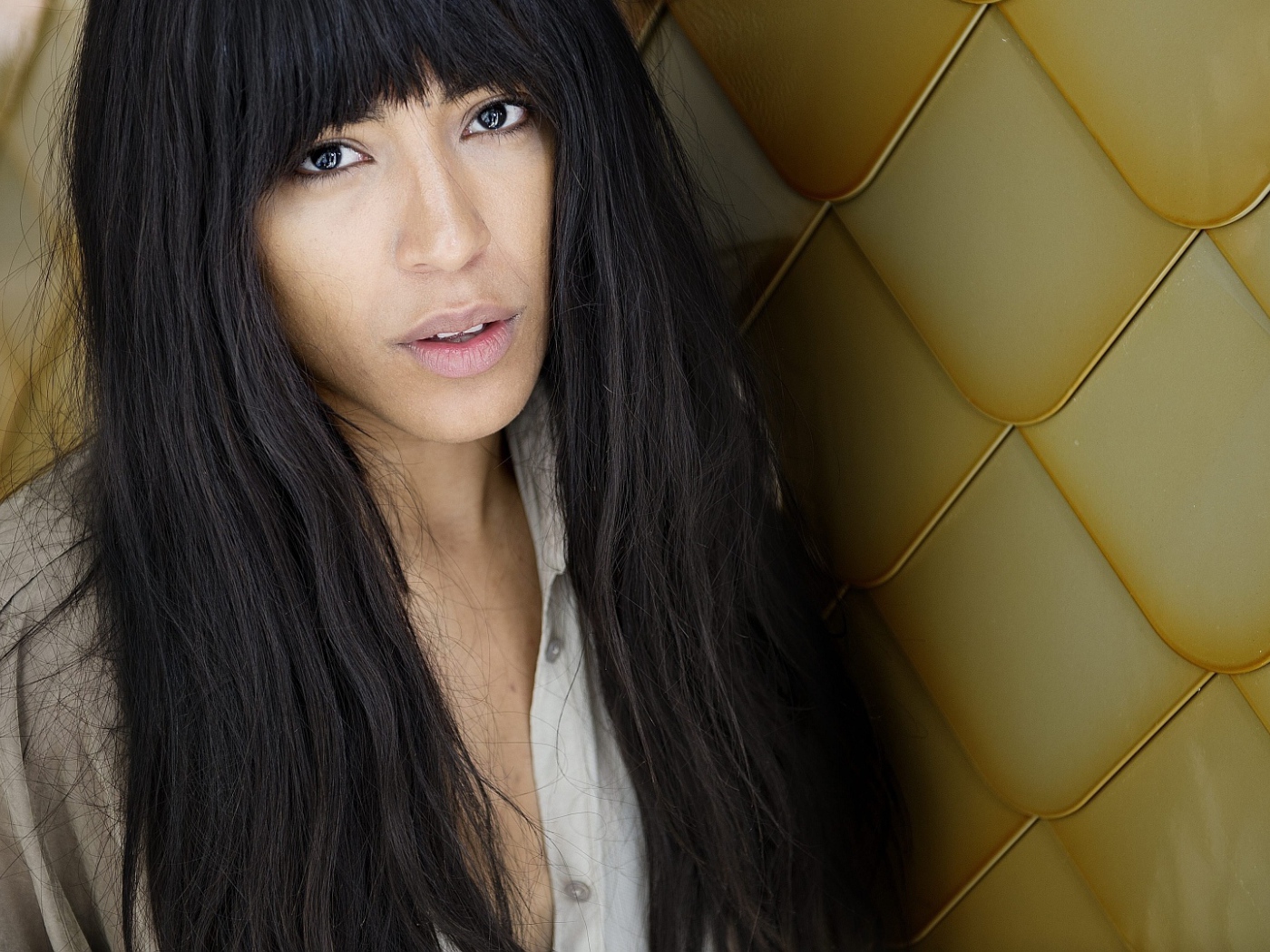 Loreen позирует на камеру